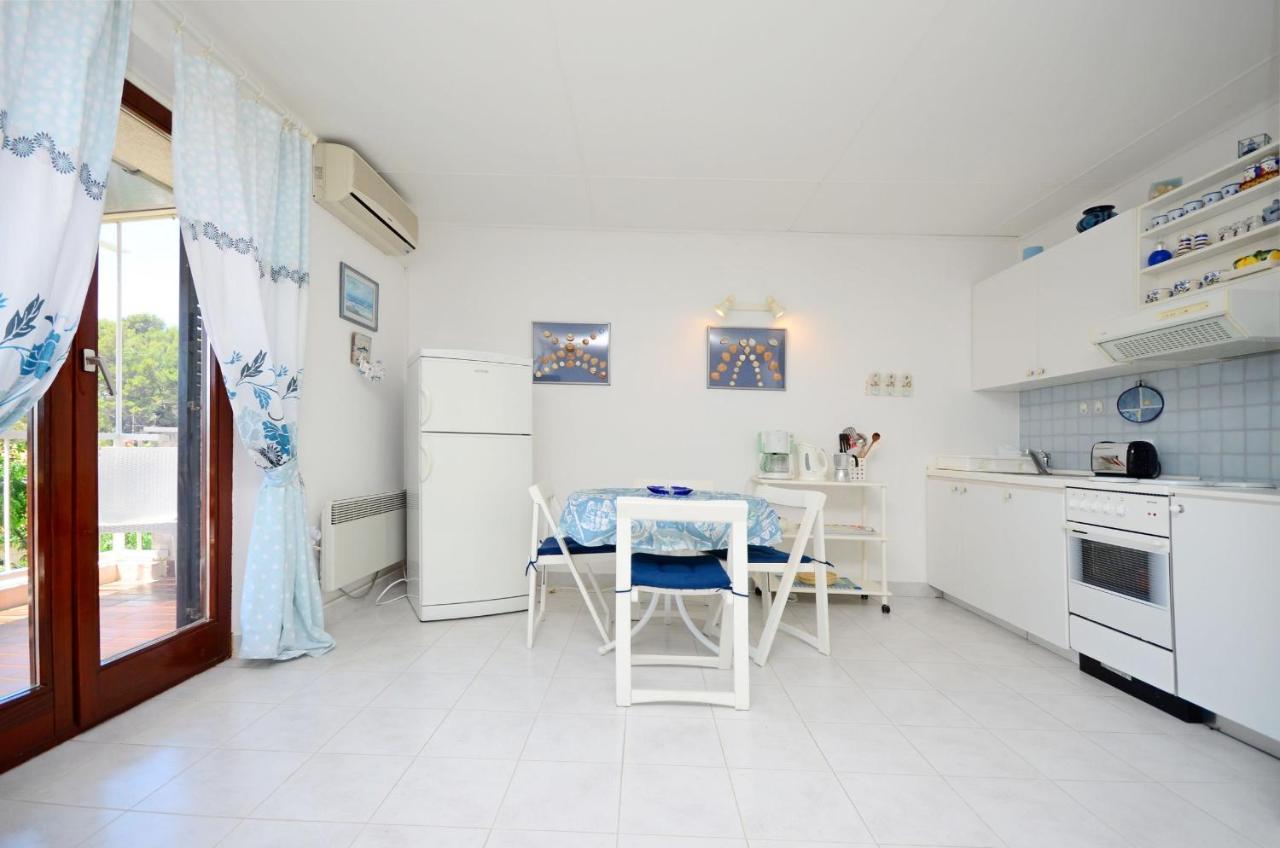 Apartment Dubravka Banjol Εξωτερικό φωτογραφία