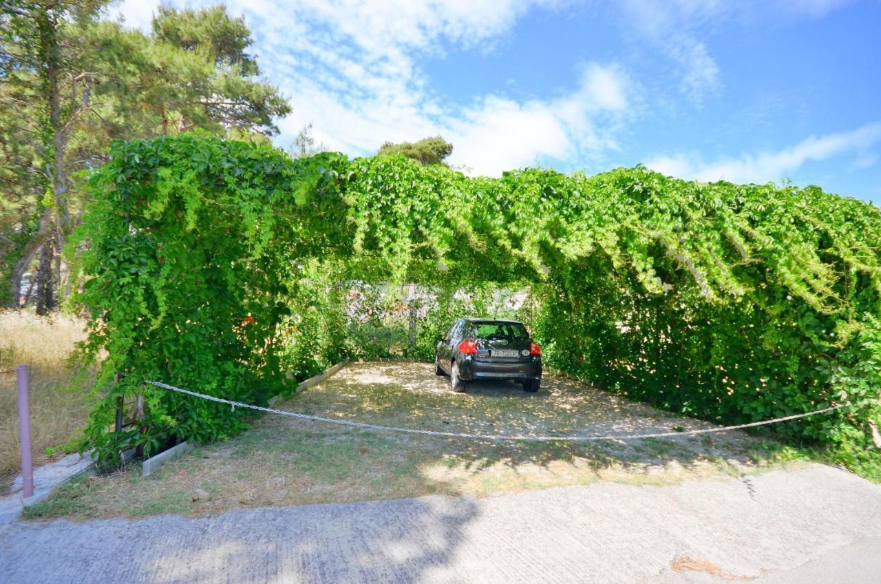 Apartment Dubravka Banjol Εξωτερικό φωτογραφία